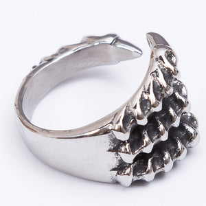 Claw Ring