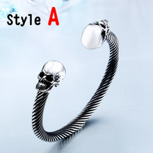 Skull bracelet